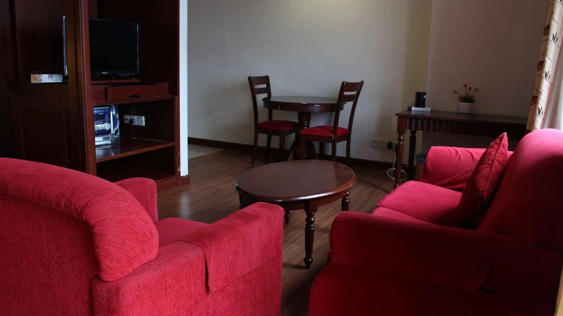 Excellent Service Suite At Times Square Kuala Lumpur